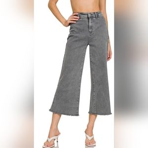 Zenana cropped highrise